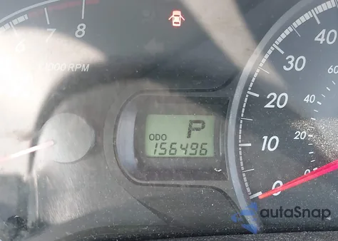 2014 Toyota Sienna Le V6 8 Passenger z USA, uszkodzony, nr VIN 5TDKK3DC8ES460987